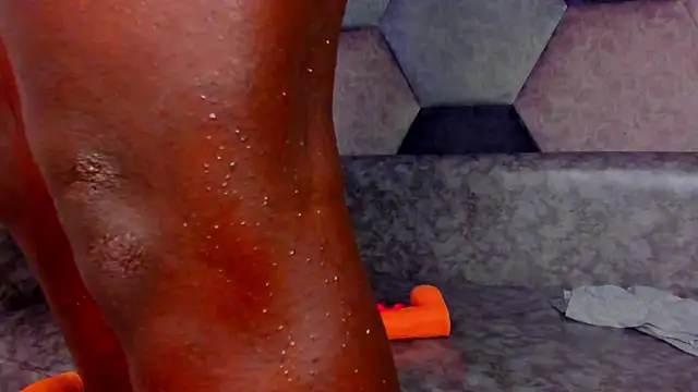 Онлайн чат XXX Latrellx7