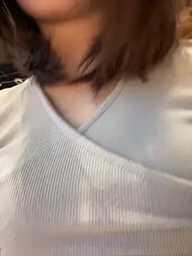 Chat XXX en directo de littleqiu