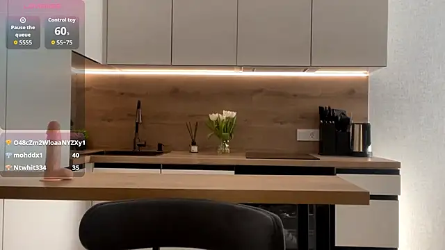 CindaWinn's Live XXX Chat