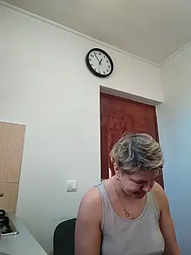 Вебкам-шоу LushLoveee