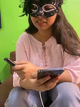 Онлайн чат XXX adhya007