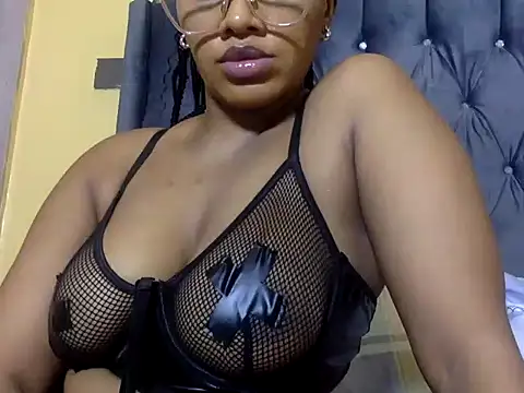 Chat XXX en directo de BOOTY_BANGERxxx