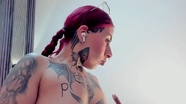 selene_red_ Webcam-Show