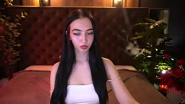 WildKittenX_ 라이브 XXX 채팅