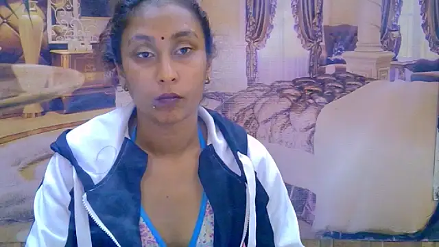 IndianSexyButt's Live XXX Chat