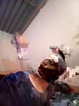 MiZzCreator's Live XXX Chat