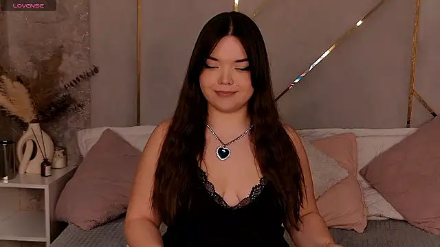 NaomiAstern Live XXX chat