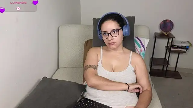 blue__moon_ Live XXX Chat