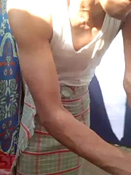 แชท XXX สดของ Burhade--