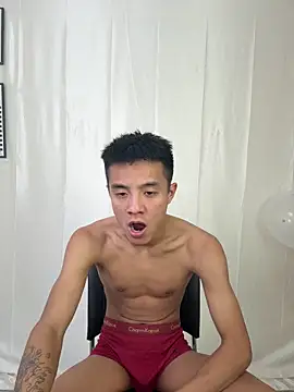 XiaoLin-01's Live XXX Chat