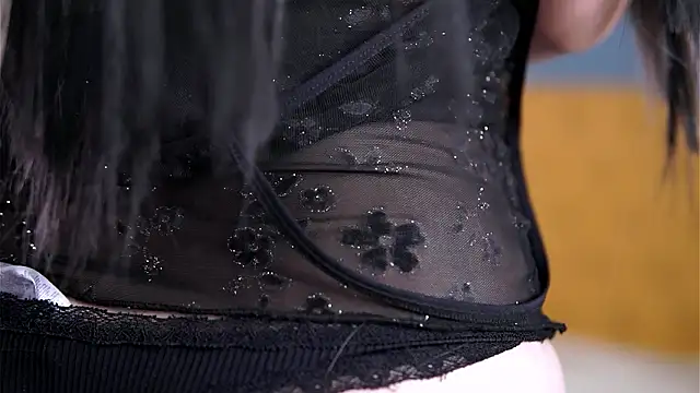 ScarletAlice 即時 XXX 聊天