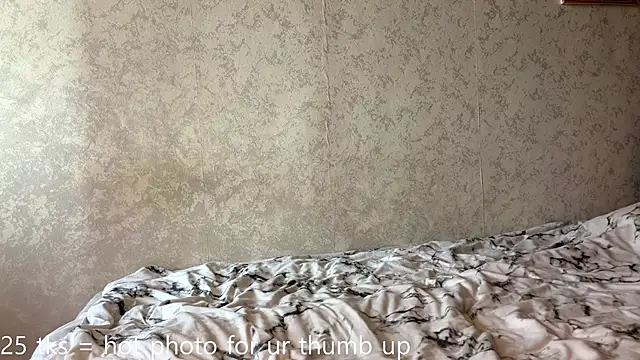 Živý XXX chat ToriHellberg