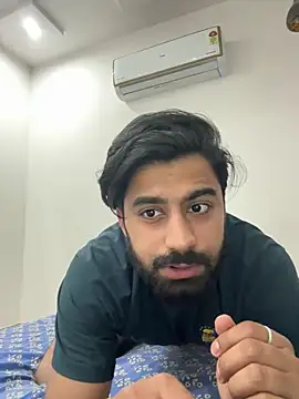 hottestboy03's Webcam Show