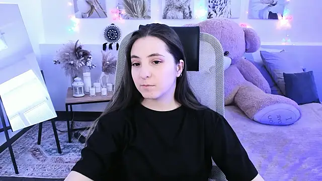 دردشة VirtuallVoyant الجنسية المباشرة