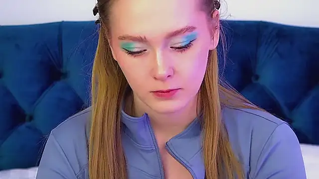 AgataFoxley 网络视讯表演