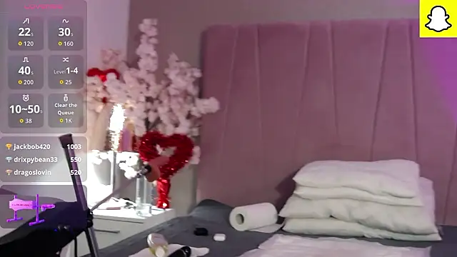 DeniseSun Adlı Modelin Canlı XXX Sohbeti