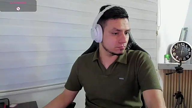 Онлайн чат XXX Rick_Adams