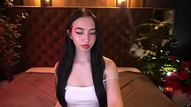 แชท XXX สดของ WildKittenX_