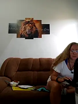 MILEIDE980's Live XXX Chat