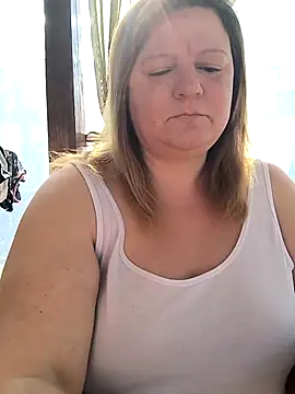 jusichka's Live XXX Chat