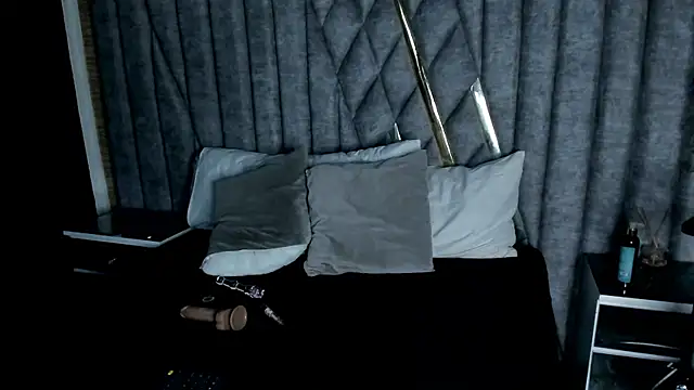 دردشة EmeelyMuller الجنسية المباشرة