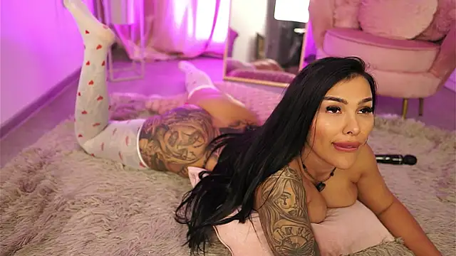 firesbomb777 Live XXX Chat