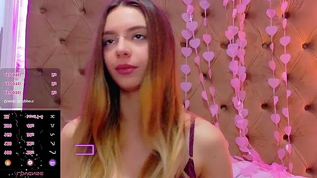 CoraVex's Live XXX Chat