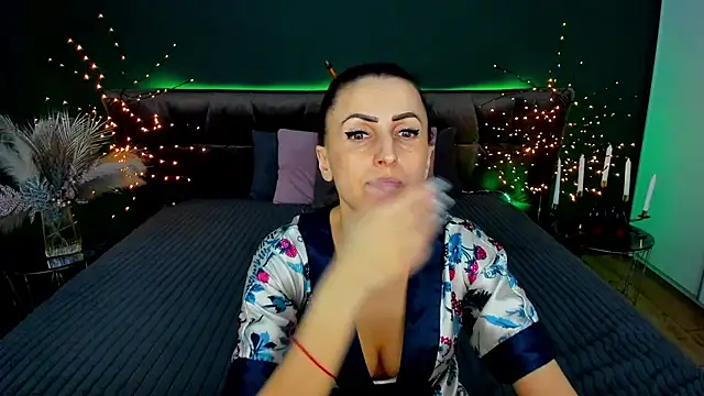 Webkamerová show Rebecca_Diamond