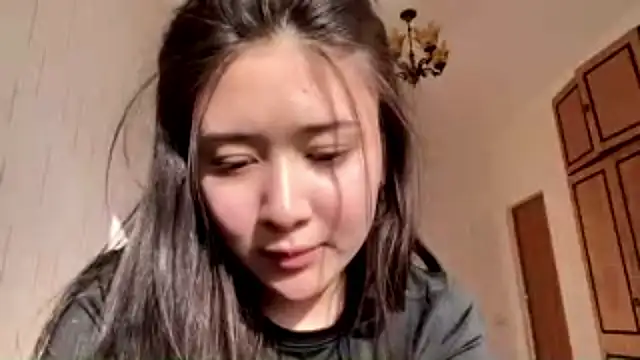 Živý XXX chat YourMiIa