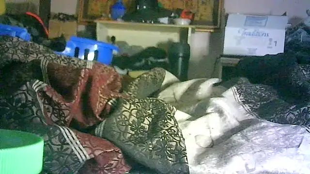 GUAPAN3S3_FIR3のライブXXXチャット