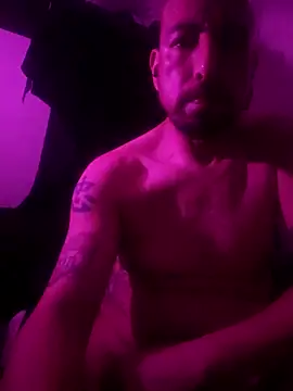 XXX chat uživo modela nakedtony81