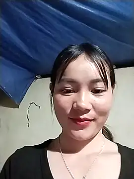 dorothyxx Adlı Modelin Canlı XXX Sohbeti