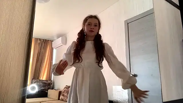 LynHaller's Live XXX Chat