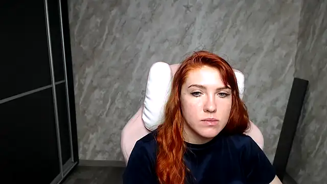 Chat XXX en directo de Reginasmilee