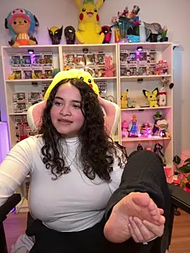 Sweet_sully__ Adlı Modelin Canlı XXX Sohbeti