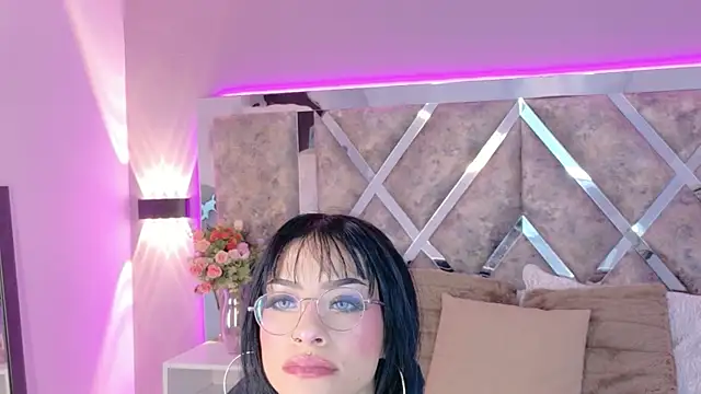 Chat +18 de JaneeDaviss ao vivo