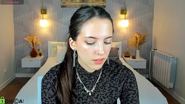 Chat +18 de elise_robbie ao vivo