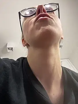 MartiniiSelenna Chat XXX in diretta