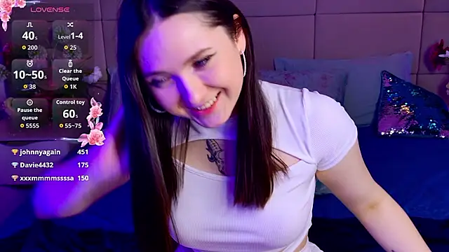 Tiny_BunnyX 在線直播表演