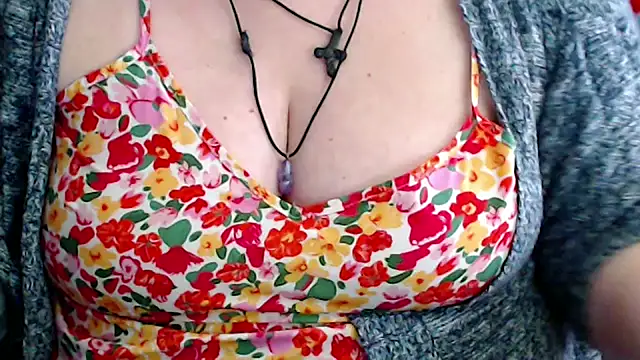 mayasmith – Naživo XXX chat