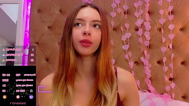 CoraVex's Live XXX Chat