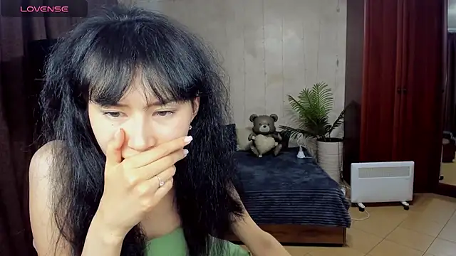 SheilaRare: онлайн-секс-чат