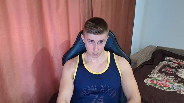 Онлайн чат XXX TodMuscle9