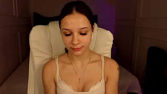 Webkamerová show baby_brunettee_