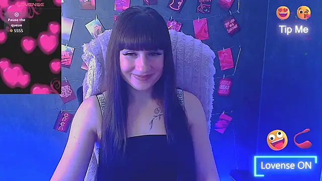 Violla_My 即時 XXX 聊天