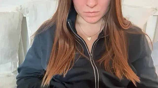 Lucyschickt 网络视讯表演