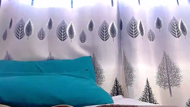 BLACKCATX01's Webcam Show