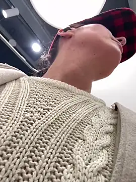 eveangelll 现场XXX聊天