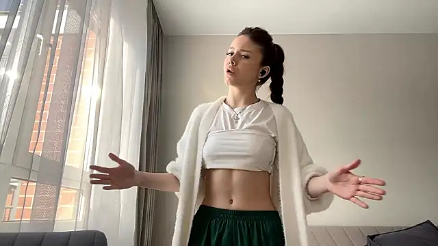 adelecloud – Naživo XXX chat