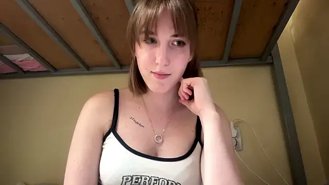 دردشة AquilineOrites الجنسية المباشرة